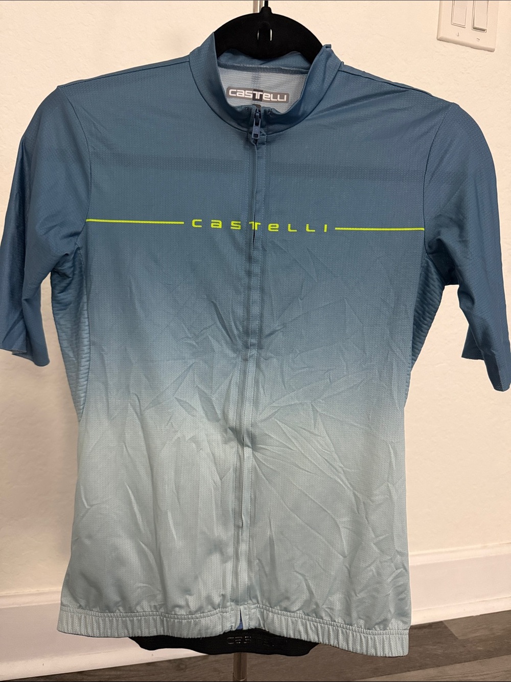 Women’s Gradient Blue Cycling Jersey